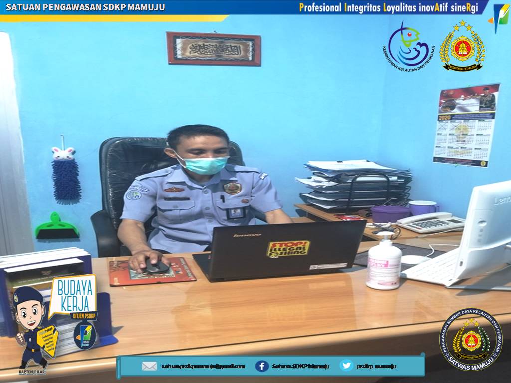 psdkp_mamuju's tweet photo. Waspada Covid-19, Satwas Mamuju menerapkan Social Distancing dlm pelayanan publik &amp; gunakan sarana medis utk lindungi diri agar pelayanan kpd masy tetap berjalan. Smg wabah Covid-19 ini dpt teratasi sblum Bulan Suci Ramadhan 1441 H. Aamiin...
@psdkp_lan5 
@humaspsdkp https://t.co/mYpAgSAllU
