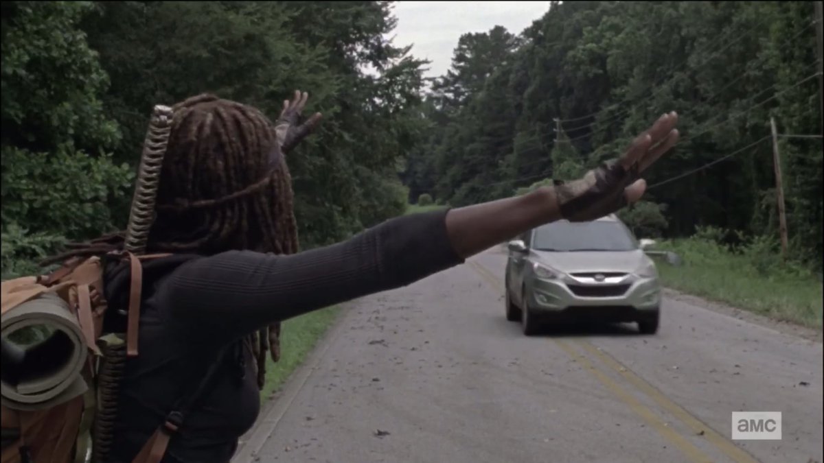 FTWDFans's tweet photo. Michonne could’ve been the person with orange backpack.. 😱🧡
#TWD #TheWalkingDead https://t.co/tiu1CVxiPK
