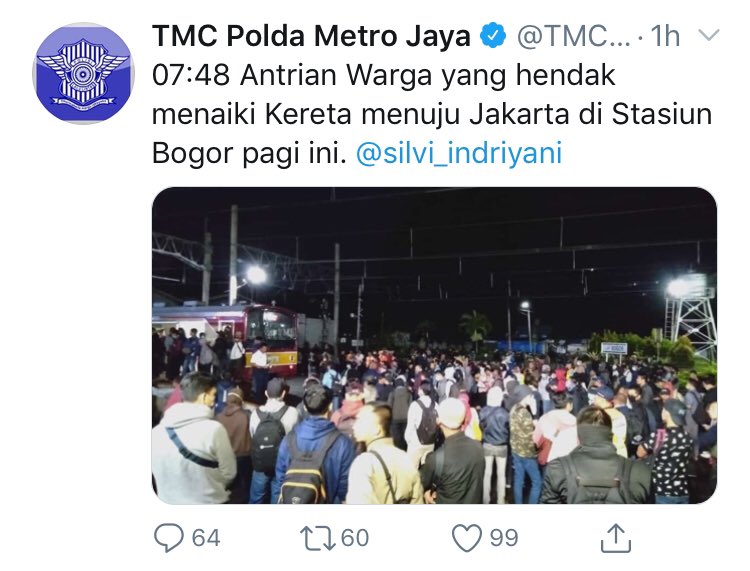 Gimana mau social distancing - himbauan tinggal himbauan <a href="/ridwankamil/">Ridwan Kamil</a> <a href="/aniesbaswedan/">Anies Rasyid Baswedan</a> <a href="/KemenkesRI/">Kementerian Kesehatan RI</a> <a href="/Dahnilanzar/">Dahnil A Simanjuntak</a> <a href="/fahiraidris/">Fahira Idris DPD RI</a> <a href="/jokowi/">Joko Widodo</a>