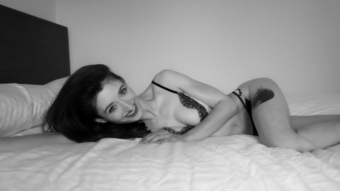 #sugardaddywanted #sugarmommyneeded #sugardaddyneeded Please help me pay rent and bills😅 https://t.c<a href="/tag/sugardaddywanted"class="tags">#sugardaddywanted</a><a href="/tag/sugarmommyneeded"class="tags">#sugarmommyneeded</a><a href="/tag/sugardaddyneeded"class="tags">#sugardaddyneeded</a>