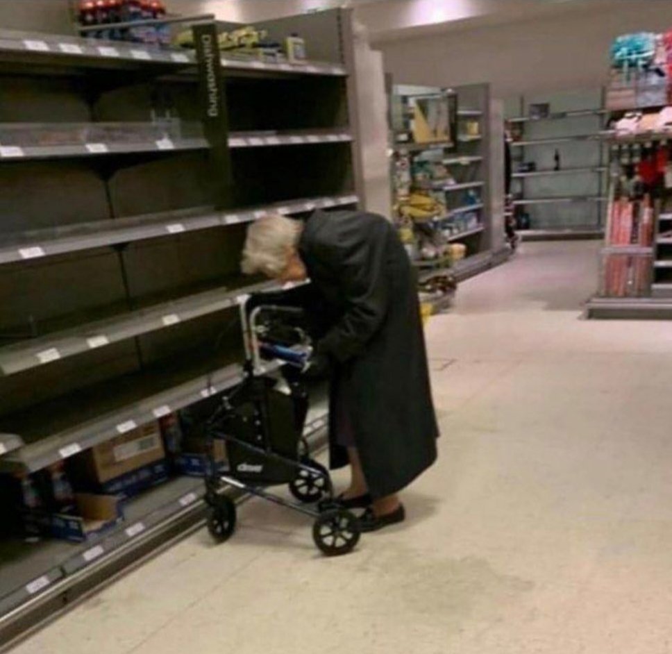 LisaGra33679376's tweet photo. Remember this picture when you take more than you need!!! We are all in this together, so let's all try and be  a little more thoughtful and kind, to help us ALL stay safe 🤗 @DRSgovuk @ https://t.co/rxXwqTr8Ff