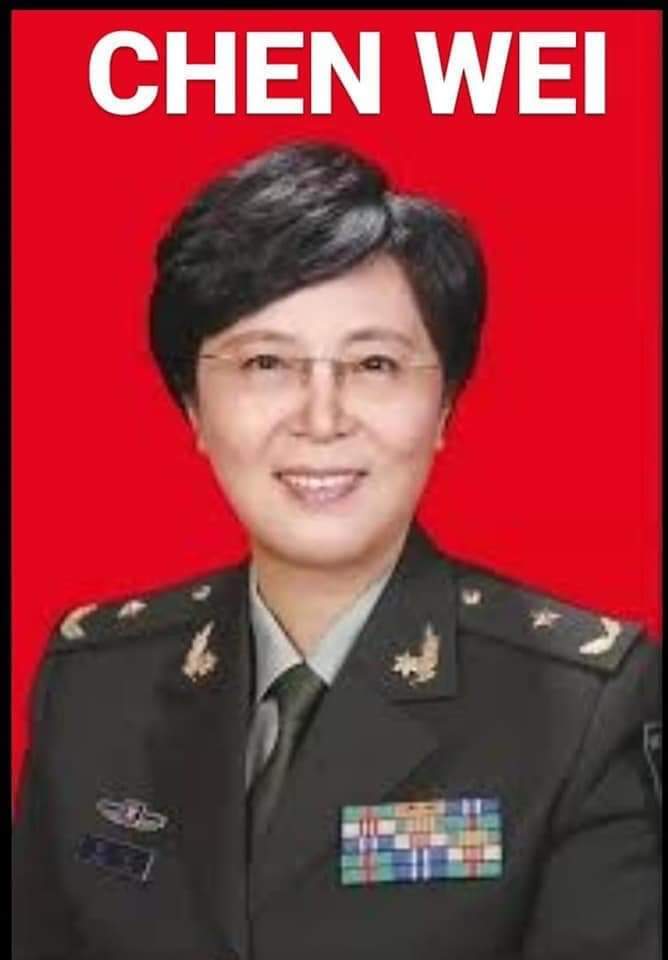tailkoxyz's tweet photo. Mari sejenak bertepuk tangan kepada Ibu Chen Wei yang telah menemukan vaksin Covid-19 hasil kerja kerasnya di tenda laboratorium - Wuhan dan vaksin tersebut sudah lulus uji klinis. https://t.co/rZSJIIzYZU
