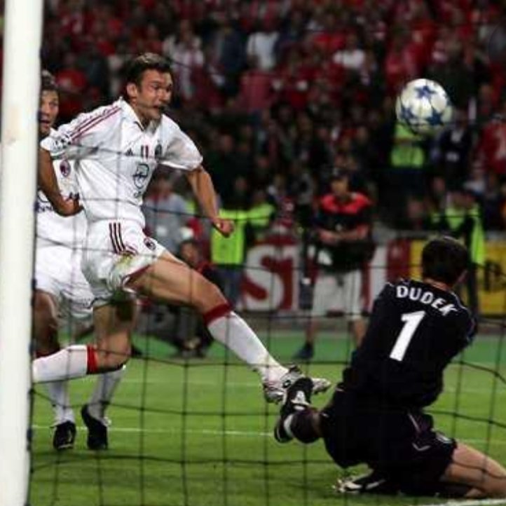 Happy 47th birthday Jerzy Dudek. 