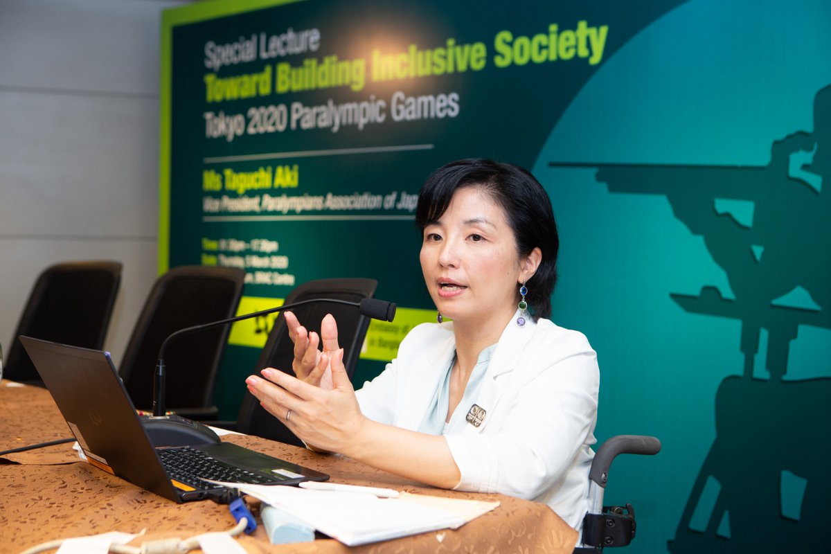 MofaJapan_en's tweet photo. 【#JapanBrandProgram】
#Paralympian Shooter Ms. TAGUCHI Aki, who serves an official #TorchRelay Ambassador for #Tokyo2020, visited #Vientiane & #Dhaka. She introduced the history and value of the #Paralympics, and what she hopes for Tokyo2020 and beyond toward #inclusivesociety. https://t.co/pqvIolbDkl
