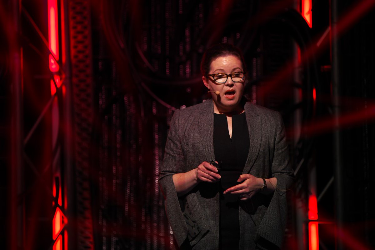 qode_brisbane's tweet photo. Taking the stage at the #PitchBlack preliminaries QODE Brisbane Virtual

@NathanKrisanski, CEO &amp; Founder, @homeprezzo 
Simon Yeh Founder and CEO, Kind+
@ny_mckenzie, CEO and Co-Founder, @bidhive Bidhive

Who will make the finals? https://t.co/soeyAzbosD