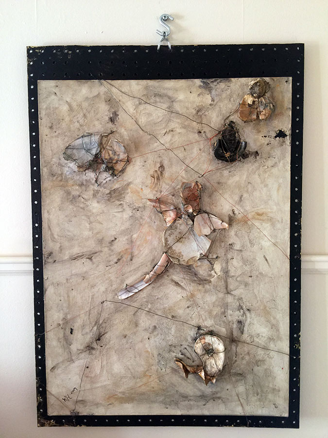 Art_by_Kela's tweet photo. New โ PhotoLution coming your way
โ__multiFARious DiSarrangeMent B__โ
Mixed Media__Canvas Board on Pegboard,
Acrylic, wire and shells 24โ x 34โ
#Art_by_Kela #Artwork #PhotoLution #painting #wire #shells #mixedmedia #abstract #modern https://t.co/RyKrIFZCvI