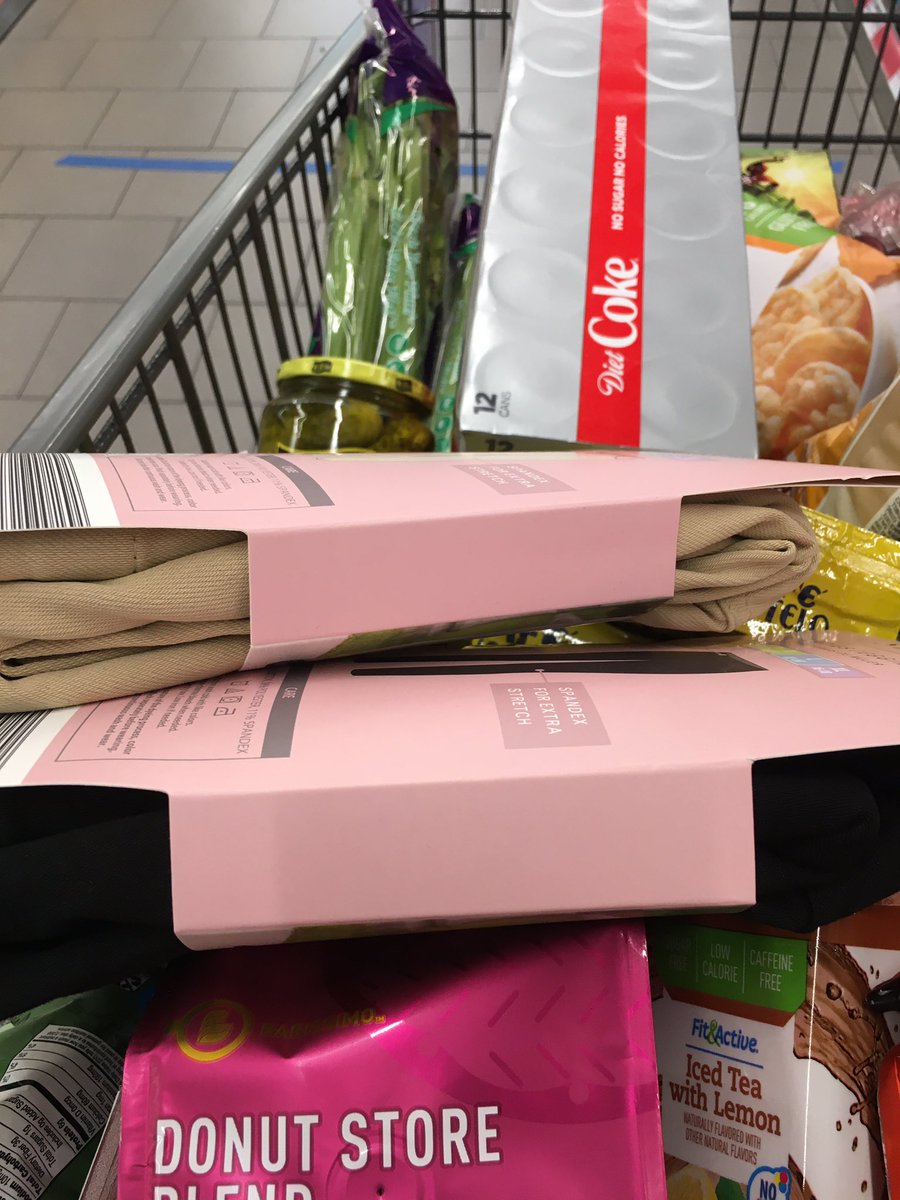 Day 7: escaped for a hike. No one social distancing. All types of Americans. Went to aldi: got eggs, no flour, no turkey bacon, no tofu. Pickle still tried to get in the empty garbage.