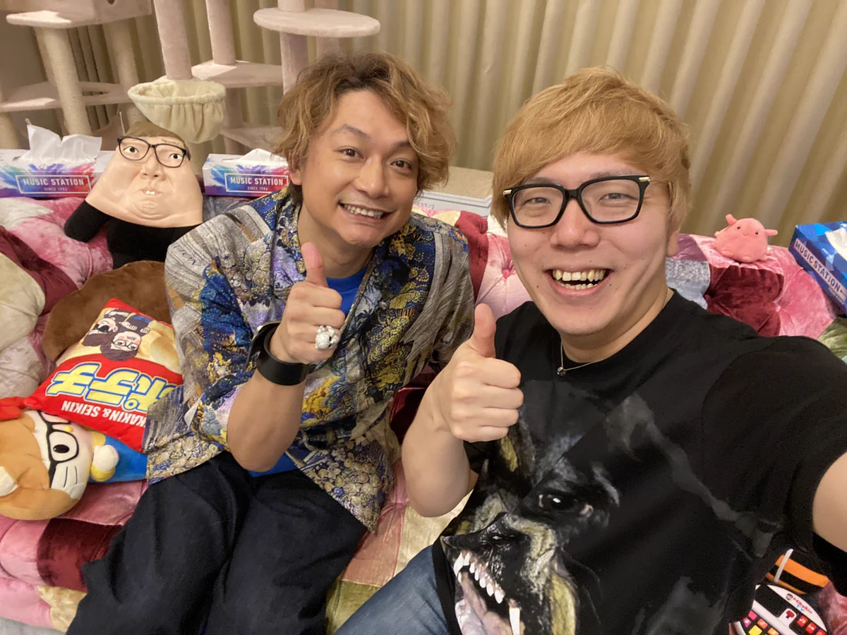 ヒカキンと香取慎吾のツーショットが話題！ツイートにて質問を募集