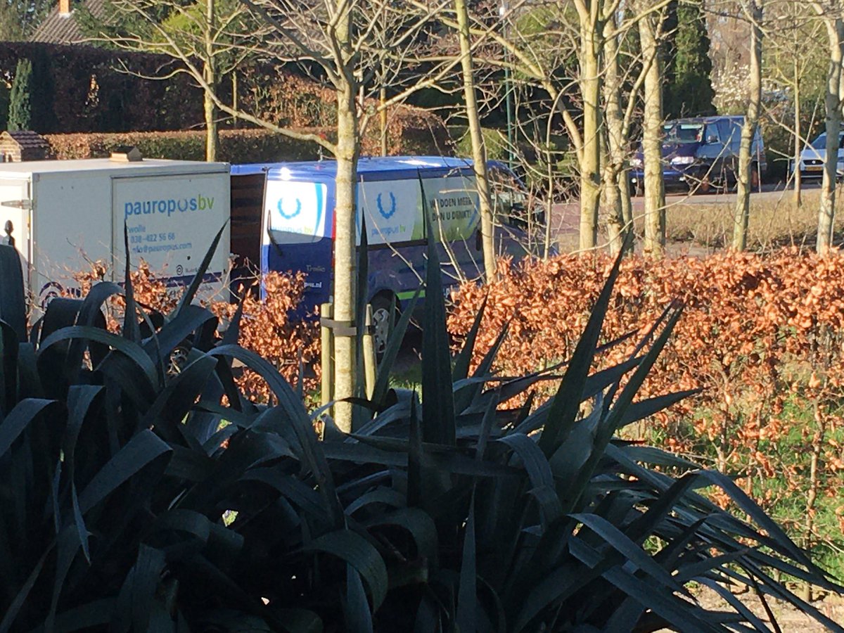 Waarom helemaal uit Zwolle . Zijn toch ook firma’s in regio Smallingerland#milieuco2stikstof@dmallingerland