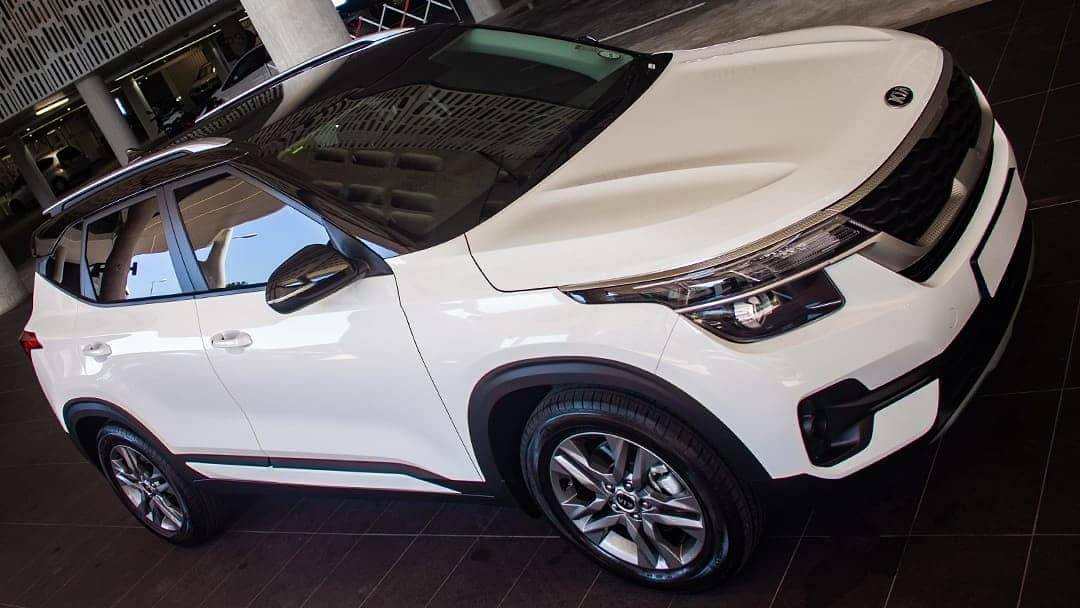 SBrothersZA's tweet photo. Client came through for a wash&amp;go Decontamination topped off by a Moonlight Coating. Took us all of 3 hours 👌👌👌

#detailing #detailers #detailingservices #cleaning #kia #durban #umhlanga #southafrica #carsofinstagram #ceramiccoating #6monthcoating #vehiclecleaning https://t.co/zvtc8rBmuN