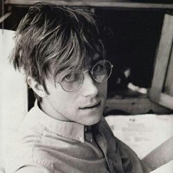 Happy birthday to damon albarn thank you for being such a genius and playing such a big role in my life 