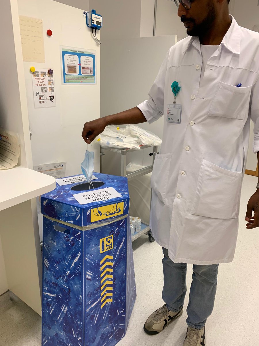 DidierPittet's tweet photo. At ⁦@Hopitaux_unige⁩ we are collecting #Masks whether surgical or FFP2 for reprocessing and reuse to prevent from any shortage.   Protecting our #healthcare workers is our priority #SolidariteCOVID19 #COVIDー19 #infectionprevention #heatlhcareworkersareheros https://t.co/qph7rYp4gA