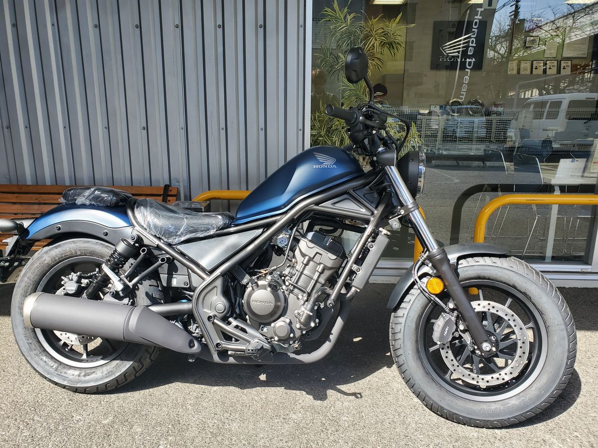 HONDA レブル250 マットブルー　純正タンク HONDA レブル250 マットブルー純正タンク