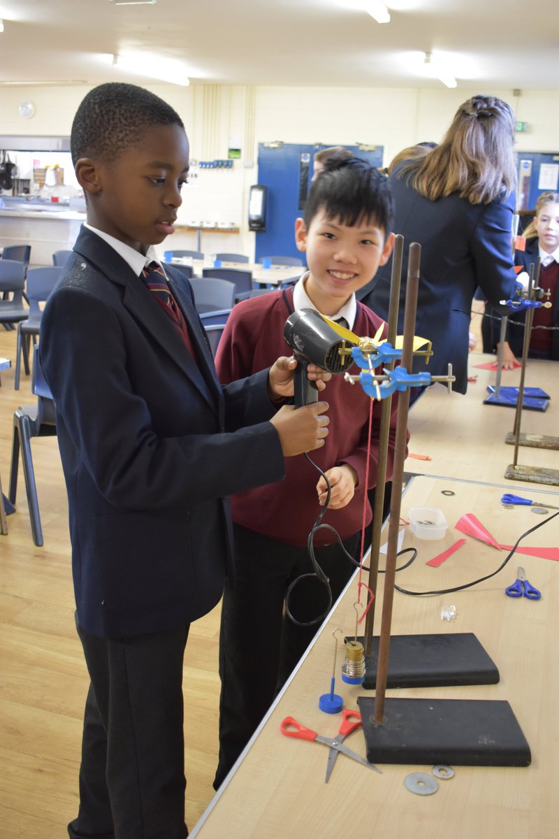 ChaseGrammar's tweet photo. Congratulations to our Big Bang Science Competition winners! @ChaseScienceDep #CGSAcademic https://t.co/yAGBVvAoBC