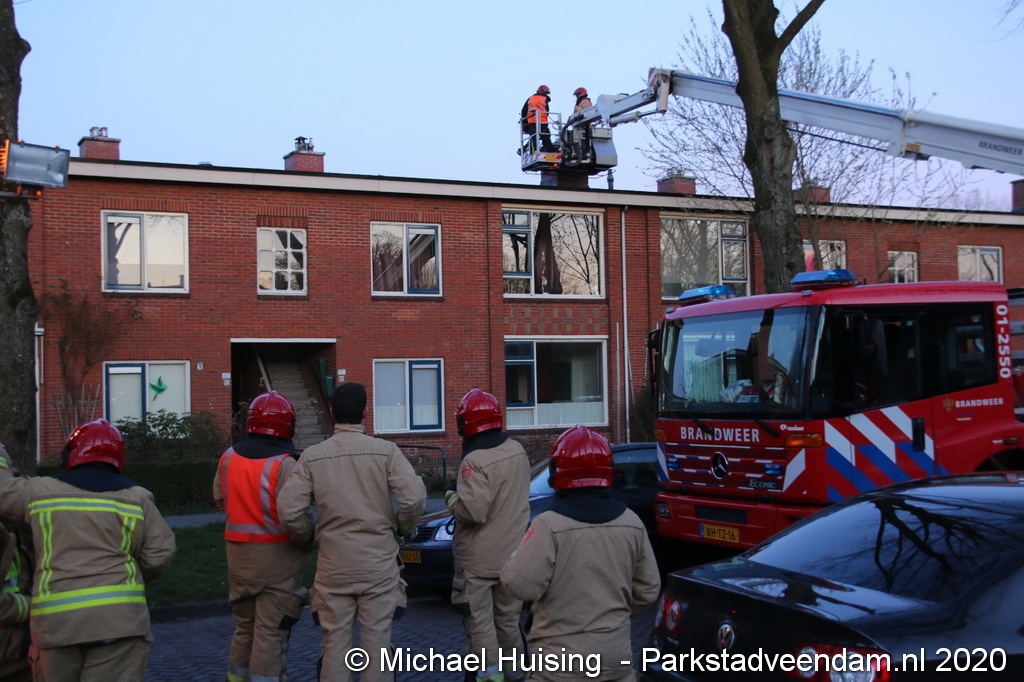 Schoorsteenbrand Vredenrustlaan Veendam blijkt de zon te zijn..