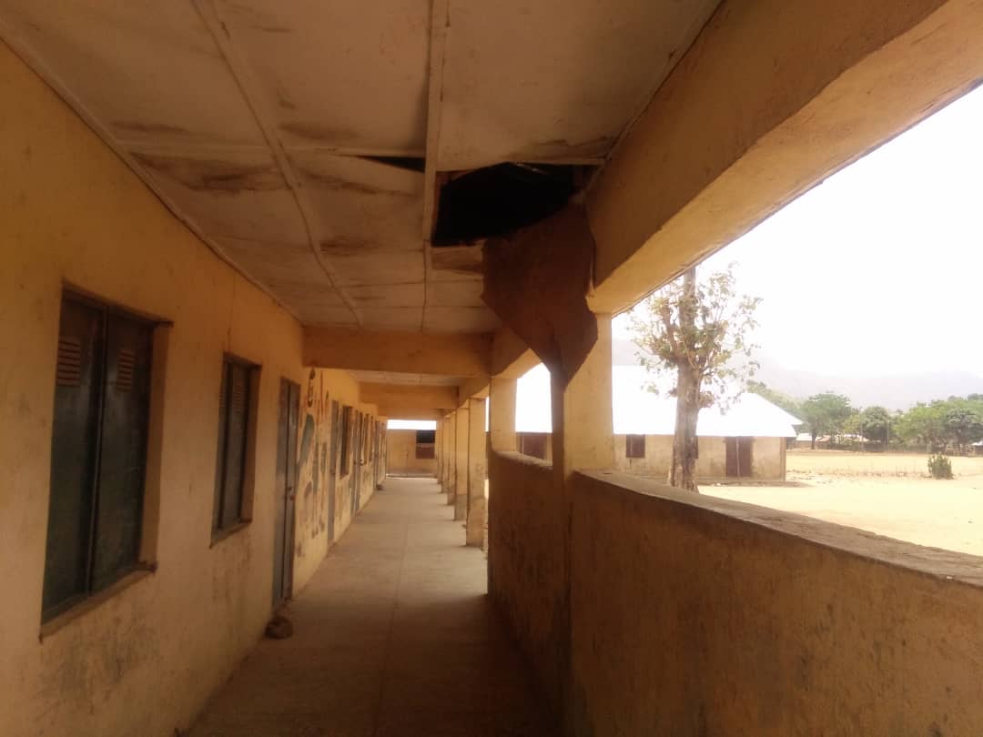 leads_nigeria's tweet image. #corruptionmustGO
#KDSTATNES 
LANW supported by @macfound visited LGEA TACHIRA 2 Kaura LGA for a NEED ASSESSMENT.  The school is in need of renovation
@SMYFoundation
@SholaOga @KadunaSubeb @ogpkaduna @Kaduna_MoE @openUBEC @GovKadu