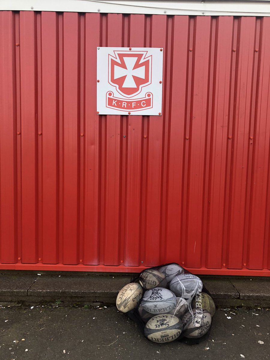 KilmarnockRFC's tweet photo. I have left some of my old rugby ball outside the club today for anybody to come a take home and practice there skill from the links below. #KillieRugby
https://t.co/4ouozcG80A https://t.co/XpFsOINn9j https://t.co/G3oxxQPILZ