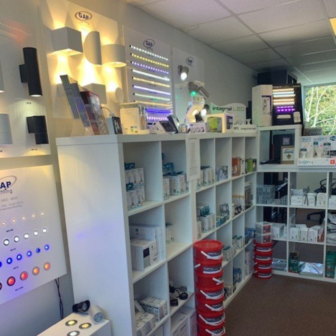 Sourceelectric's tweet image. Morning dear customers, during this difficult time we have implemented a non contact site. However we are still here for you and will do our very best to keep you working safely for as long as possible by still receiving telephone and email orders
#electrician #ledlighting #fleet