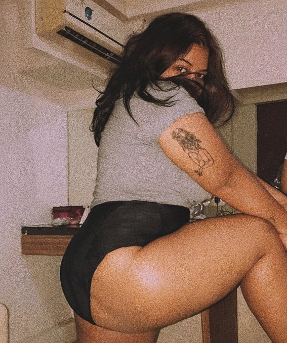 Gara" Corona doi sepi yang suka BBW DM me ya