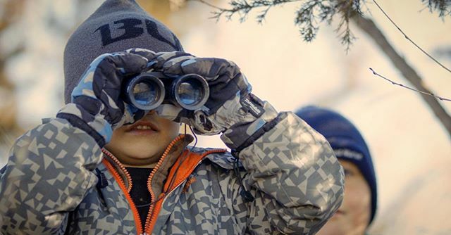 We shot new scenes over the weekend! Tune in this Friday the 27th at 8pm to see episode 2 of Quarantined only on the RetroMotion Creative Facebook page.
#filmmaking #videoproduction #quarantined #covid_19 #homeschooling #videomarketing