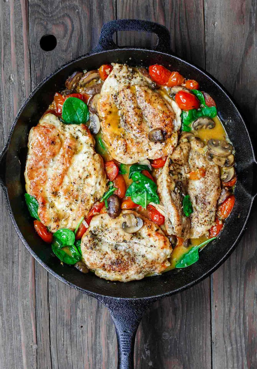 CookLand_info's tweet image. Italian skillet chicken with mushrooms and tomatoes. Simple chicken breast recipe cooked in white wine with mushrooms and tomatoes.
&amp;gt;&amp;gt;&amp;gt; facebook.com/CookLand01/pos…