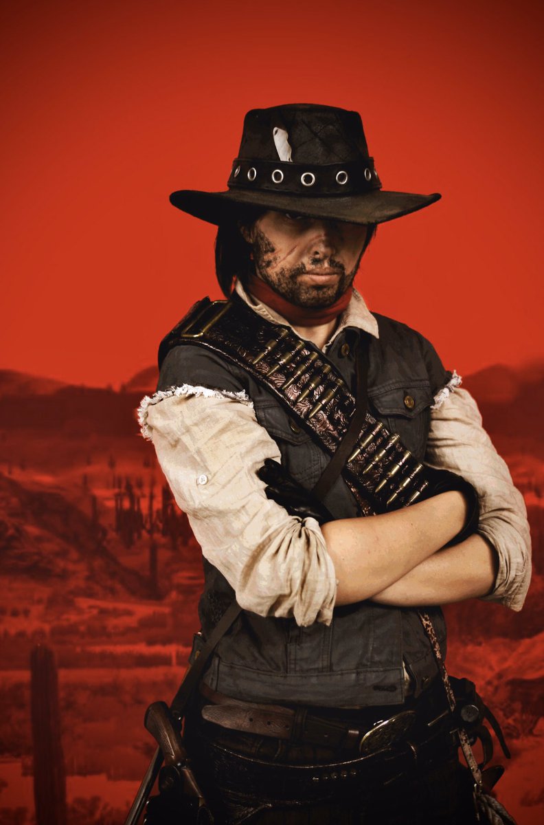 stonercosplay's tweet photo. Ya que iba a empezar a realizar mi proyecto de RDR este mes pero me ha pillado el tema de la cuarentena, os voy a ir mostrando fotos antiguas :) Aquí teneis otra foto de mi cosplay de John Marston en la #japanweekend2019 #reddeadredemption #johnmarston #cosplay
📸 @comandophoto https://t.co/TBeSeElpES