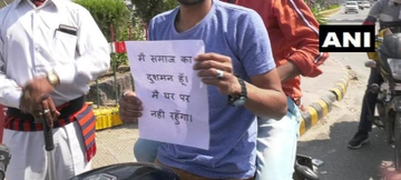 View image on Twitter