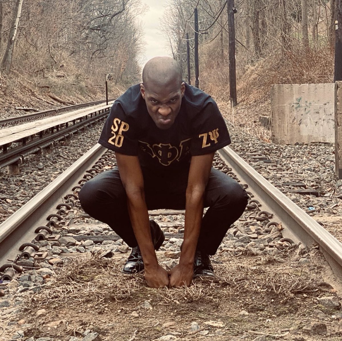 CanPrinceLive's tweet image. Welcoming my new neos into Alphaland! Proud of these guys! Long live 353! #ZetaPsi #Spr20 #ΑΦΑ 
🦍🦍🦍🦍