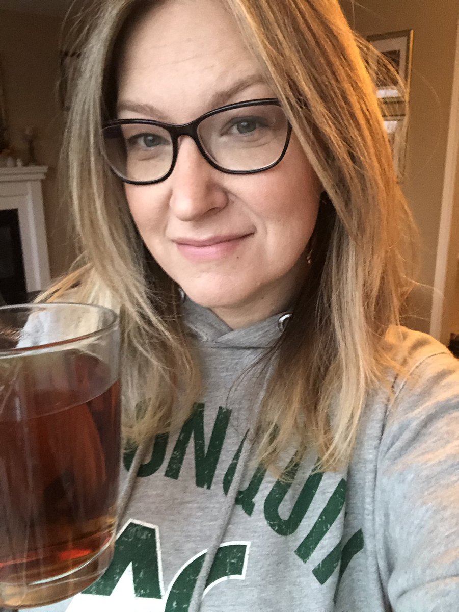 Good morning <a href="/AlgonquinColleg/">Algonquin College</a> sending positive vibes to our faculty and students embarking on a new journey this morning #ACspirit