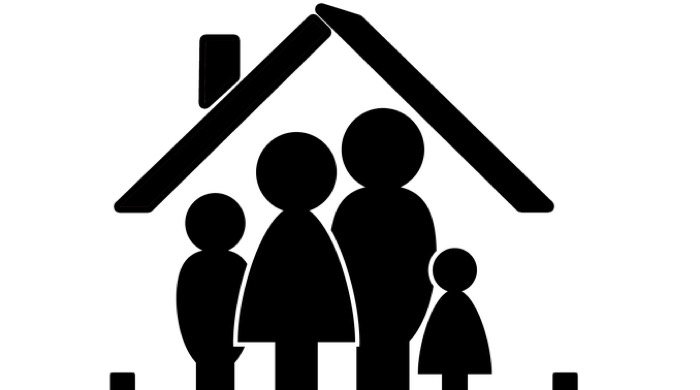 MinisteroSalute's tweet photo. ‼️Attenzione ai contagi interfamiliari ‼️
Franco Locatelli, Presidente del #CSS, ci dice che mai come ora, è fondamentale che la responsabilità individuale diventi responsabilità familiare per evitare l'aumento dei contagi. 
Leggi le indicazioni⤵️
https://t.co/RimsvtMPaf https://t.co/iTQhpFmSCS