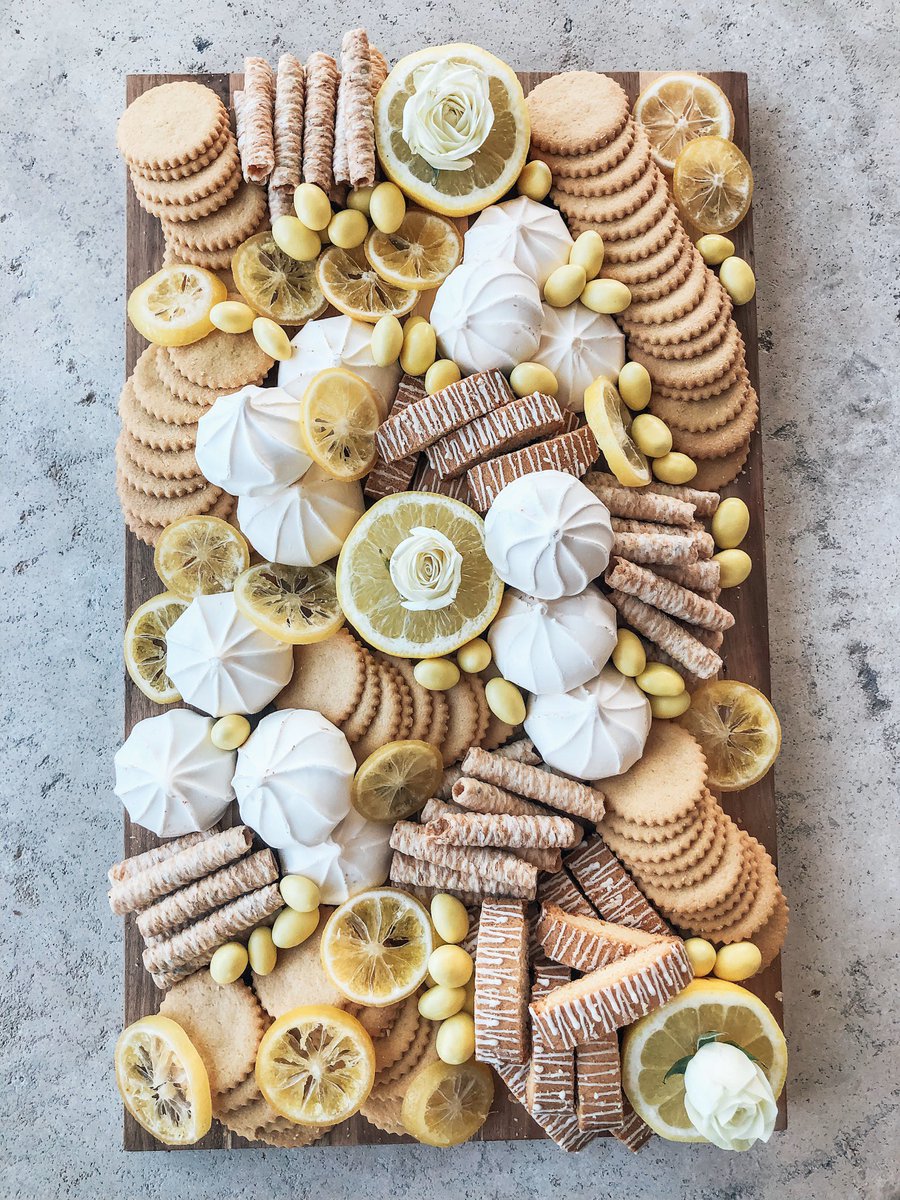 LindsayAnvik's tweet photo. I interrupt your twitter feed with some food happiness https://t.co/SBTuXTmZS2 #clt #foodies https://t.co/UiuNWoU5a3