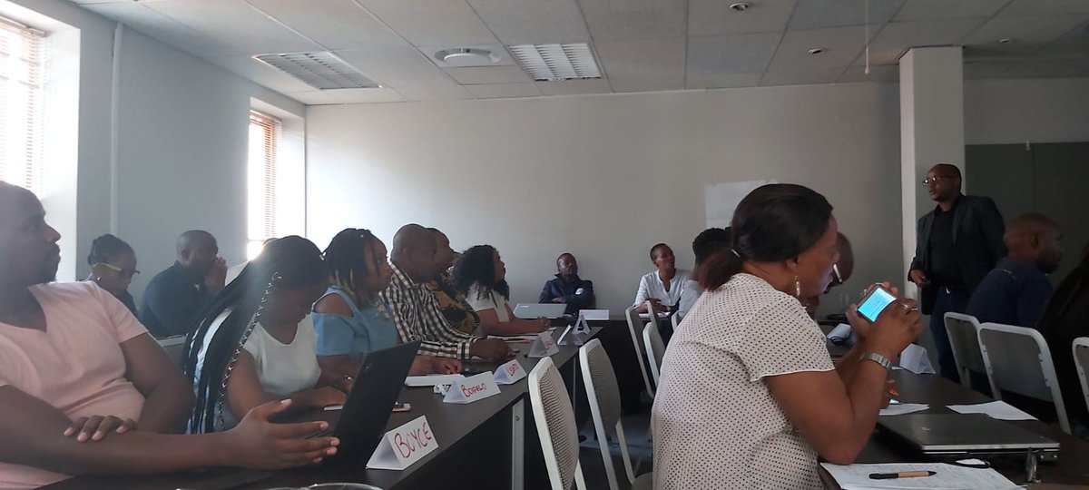 BestHealthSolu1's tweet photo. Ayanda Lembethe the Monitoring and Evaluation Specialist @NACOSA unpacks the Logic Model in the M&E training session for @NACOSA Community Responses and Systems Programme.
#capacitybuilding #DepartmentofhealthSouthAfrica #communitybuilding #NACOSA #besthealthsolutions https://t.co/N4q22Z0yZA