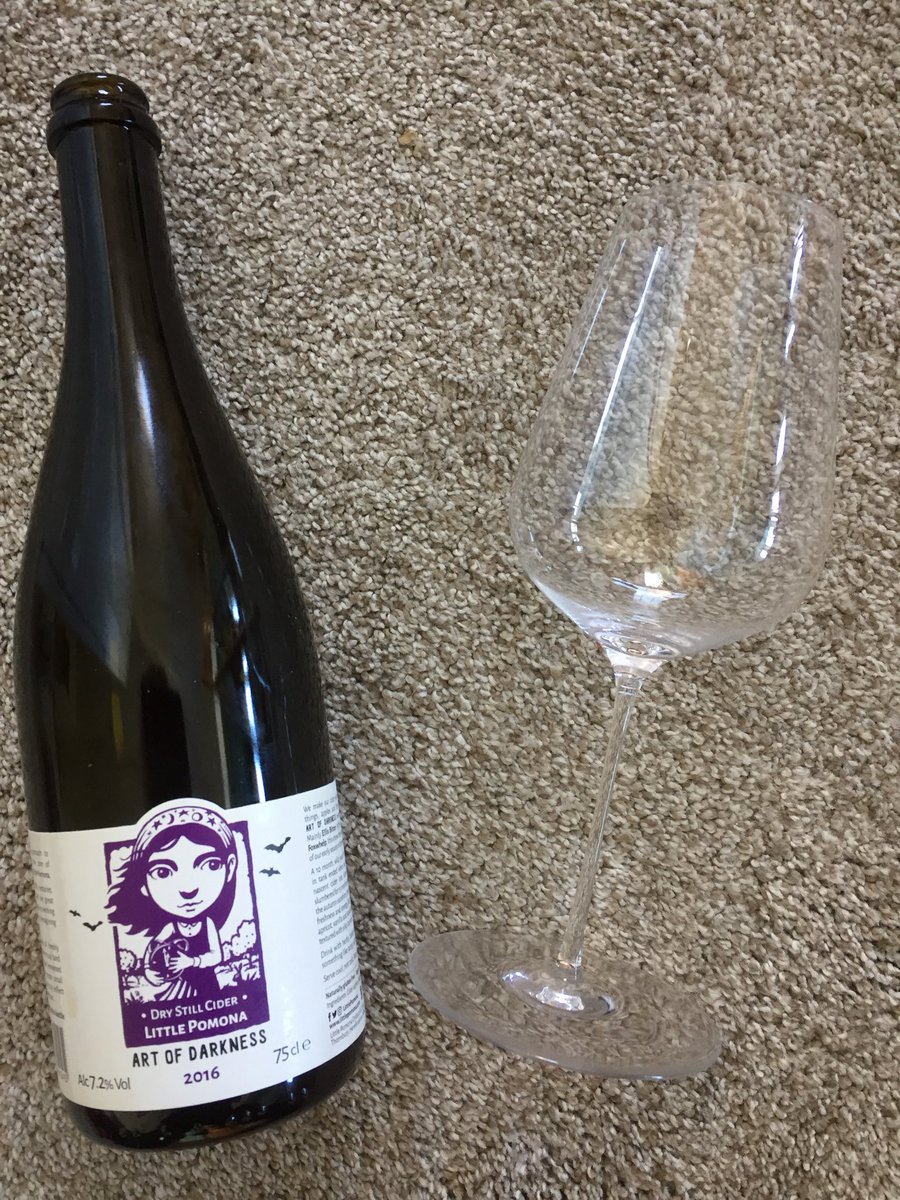 SchoolofBooze's tweet photo. This was a big hit at last night’s Corona Cocktail Hour. Art of Darkness by ⁦@LittlePomona⁩. 95% Ellis Bitter, 5% Foxwhelp. Consumed out of my exquisite  ‘Jancis Robinson’ glass by ⁦@richardbrendon⁩ . Straight in at Number One in my ⁦@DryCiderSoc⁩ Hit Parade! https://t.co/AVn4WwU9Tq