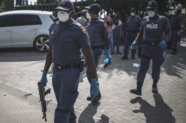 News24's tweet image. JUST IN: South Africa now has 402 confirmed cases of coronavirus  | #CoronavirusinSA #Covid19inSA

More here: ow.ly/7DwR50yST5U