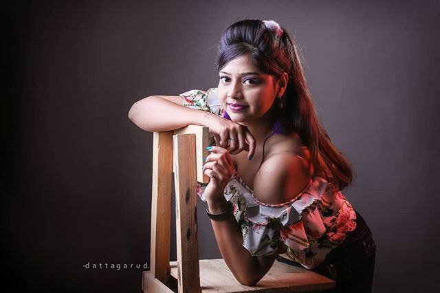dattagarud's tweet photo. @dhanashrighadge28 
#modellife💃 #shadowart #instapicframes #trendingfashion #fashionista #fashionphotography #fashionmodel #art #global_portraits #portraitmode #portrait_perfection #portrait_shots #picoftheday  #instagood #instadaily # https://t.co/8AnYDKAPfV https://t.co/eFkImE9EPL