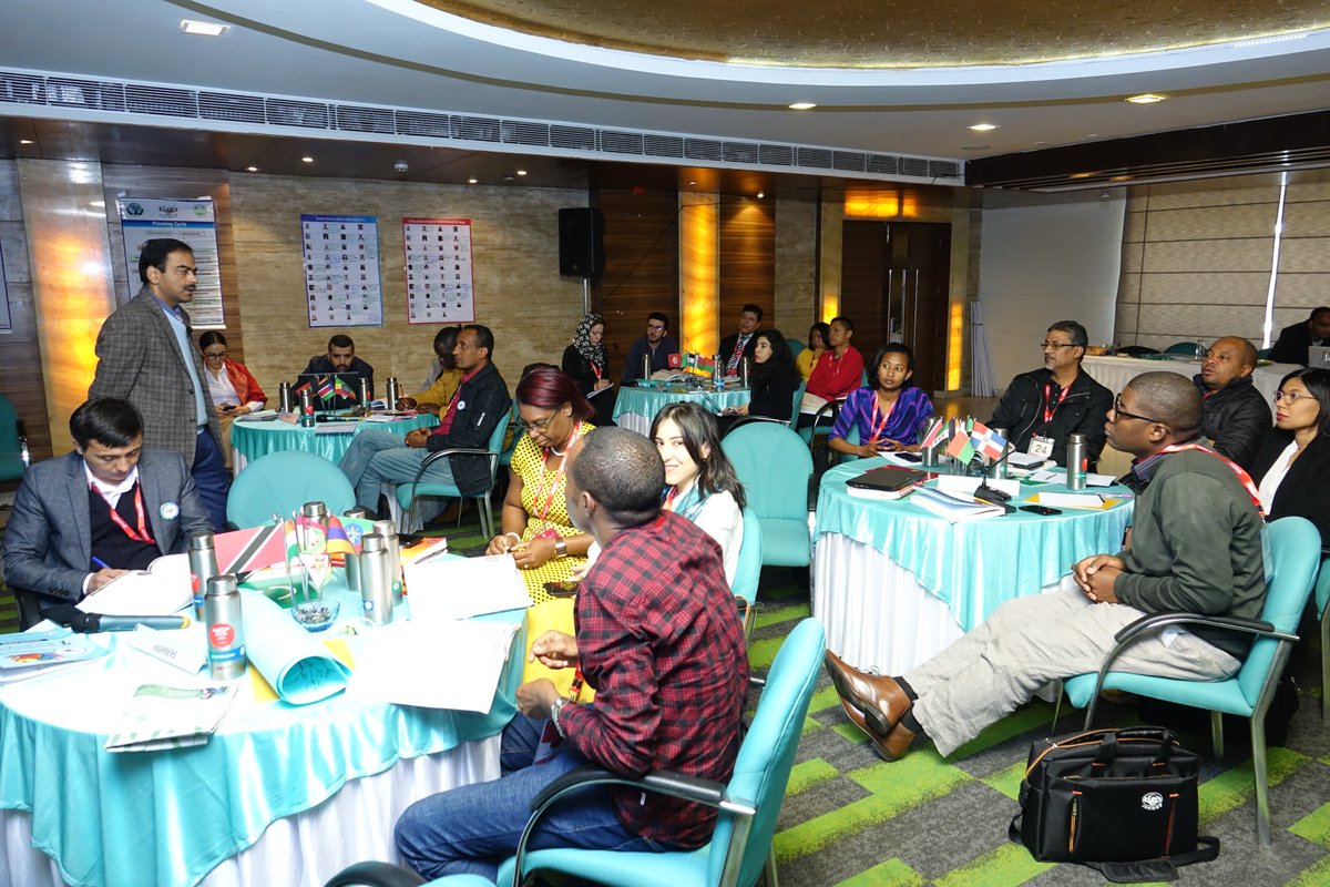 iphmdp's tweet image. Dr Pankaj Arora, Associate Professor, PGIMER, briefed the participants on #materialplanning and forecasting including purchase procedures with participants during 10-day  #7IPHMDP.
#ITECNetwork #PHPM  #IPHMDP #PGIMER 
@ITECnetwork  @MEAIndia