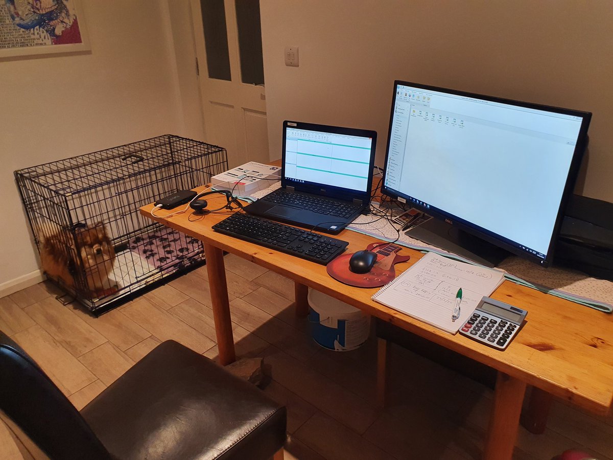 HISSimonW tweet media