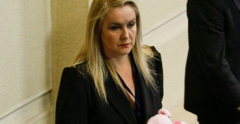 🔴 MINUTO A MINUTO | Diputada Pamela Jiles por aglomeraciones: "Viajan amontonados mientras los patrones están en la playa seguros" bit.ly/2IWyFf4