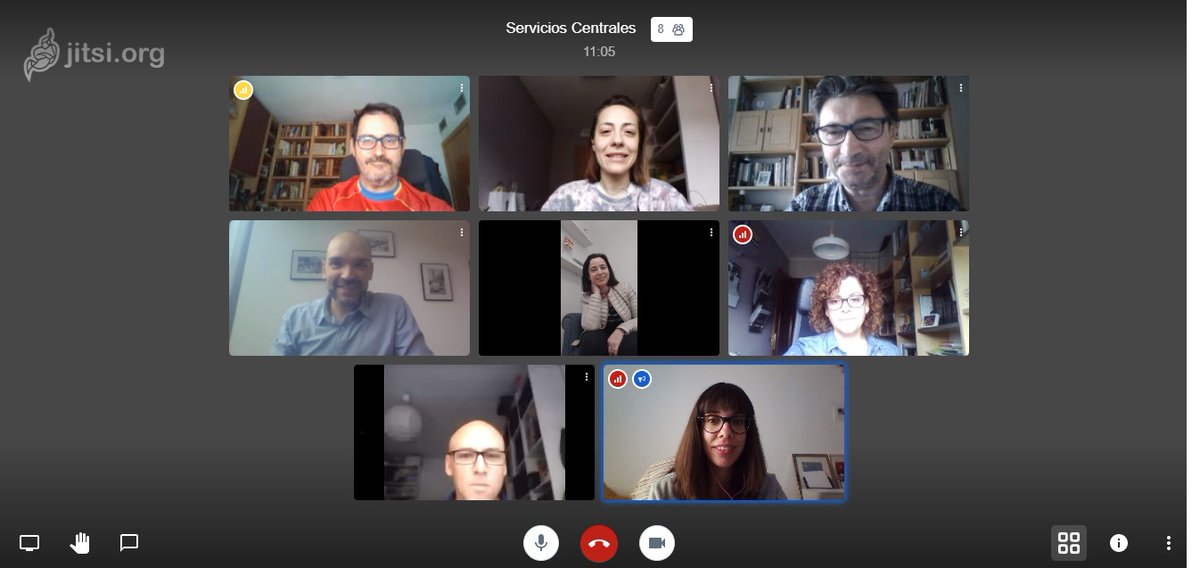 El Servicio de <a href="/InnovaEducAr/">InnovaEducAr</a> y <a href="/dgafprofesorado/">F. Prof. Aragón</a> nos hemos reunido para seguir coordinando nuestro trabajo durante el aislamiento 
#QuedateEnCasa #EsteVirusLoParamosUnidos 

<a href="/tonimartinez24/">Toni Martínez Ramos</a> @gustarcef <a href="/orezgz/">Joaquin Conejo 🪳🐀</a> <a href="/japbello/">Juan A. P. Bello</a> <a href="/Pilar_Loru/">Pilar López Ruiz</a> <a href="/MonicaGomezGo/">Mónica Gómez Gonzalvo</a> <a href="/CendoyaA/">Arancha Cendoya</a> <a href="/vladicleta/">vladimir garvi</a> <a href="/amayaloidi/">Amaya Loidi</a>