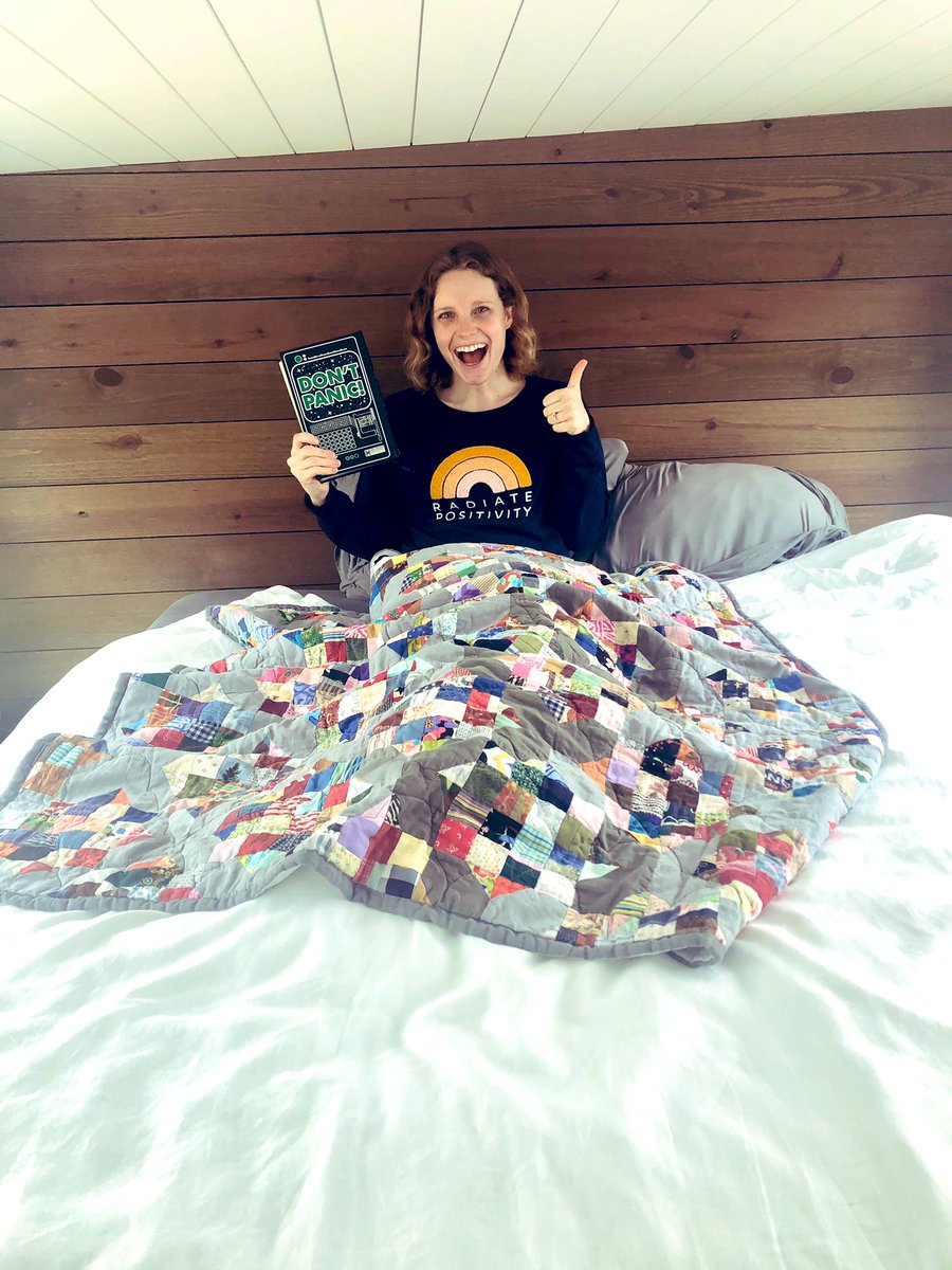 MisizJohnson's tweet photo. Spending #PJday of #farmersocialdistanceweek rereading one of my favorite books, #TheHitchhikersGuidetotheGalaxy 👍🏼🌈💕💚 #spiritdays PS- this is the loft of our #tinyhouseonwheels https://t.co/NNexRUEA0G