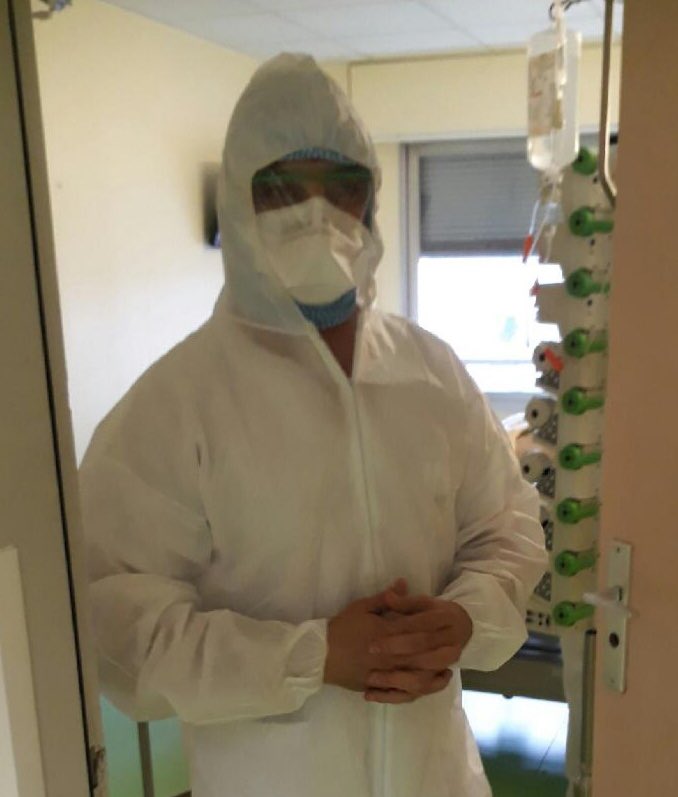 stilinski2406's tweet photo. Voilà un message du personnel hospitalier de Laval. Je ne dirai rien de plus car comme vous le voyez, tout est dis dans la photo : https://t.co/2gEAjSRONr