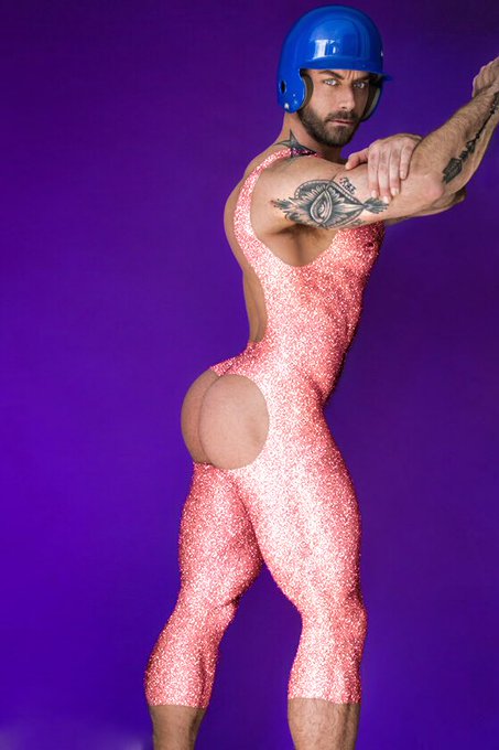 Being stuck inside got you bored out of your mind? Why not sign up to my only fans to help pass the time