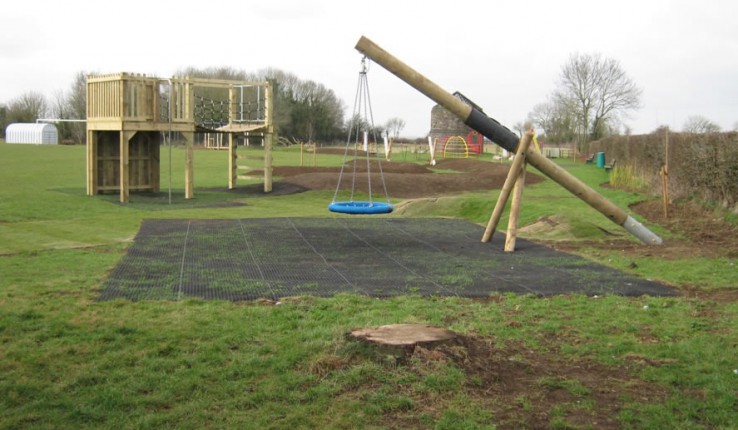 WickwarDotOrg's tweet image. Use of the Wickwar play area at King George V Playing Field during the Covid-19 pandemic dlvr.it/RSQDqw