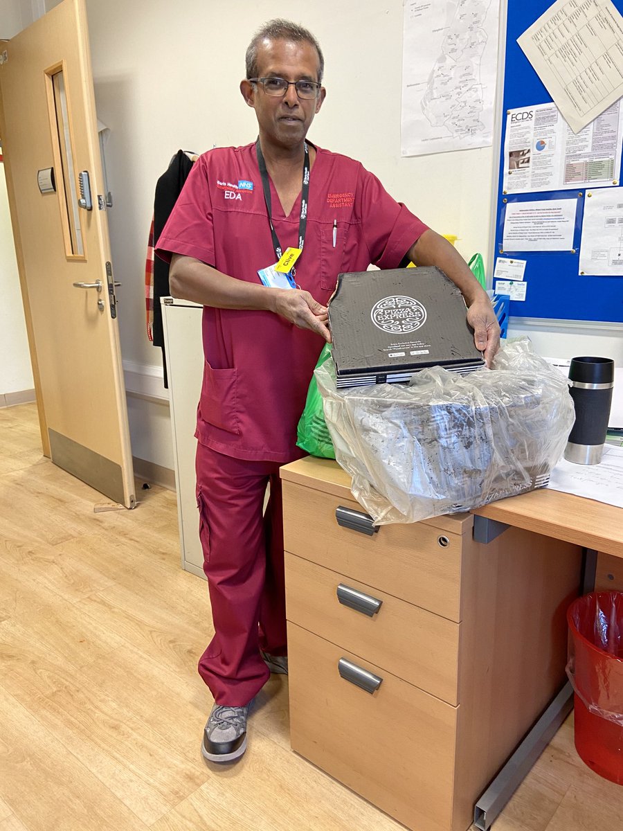 Thank you ⁦<a href="/PizzaExpress/">PizzaExpress</a>⁩  for the lovely donation of pizzas for our staff. Much appreciated