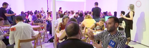 #CulturaLH
La creació cultural no s'atura a #LH. Dijous es farà la trobada cultural virtual Recreat Meeting amb professionals del sector.
👉 lhdigital.cat/web/digital-h/…
<a href="/LHCultura/">Cultura L'H</a> <a href="/LaCostaComunica/">LA COSTA</a> <a href="/wearekarakter/">Karakter Studio</a>