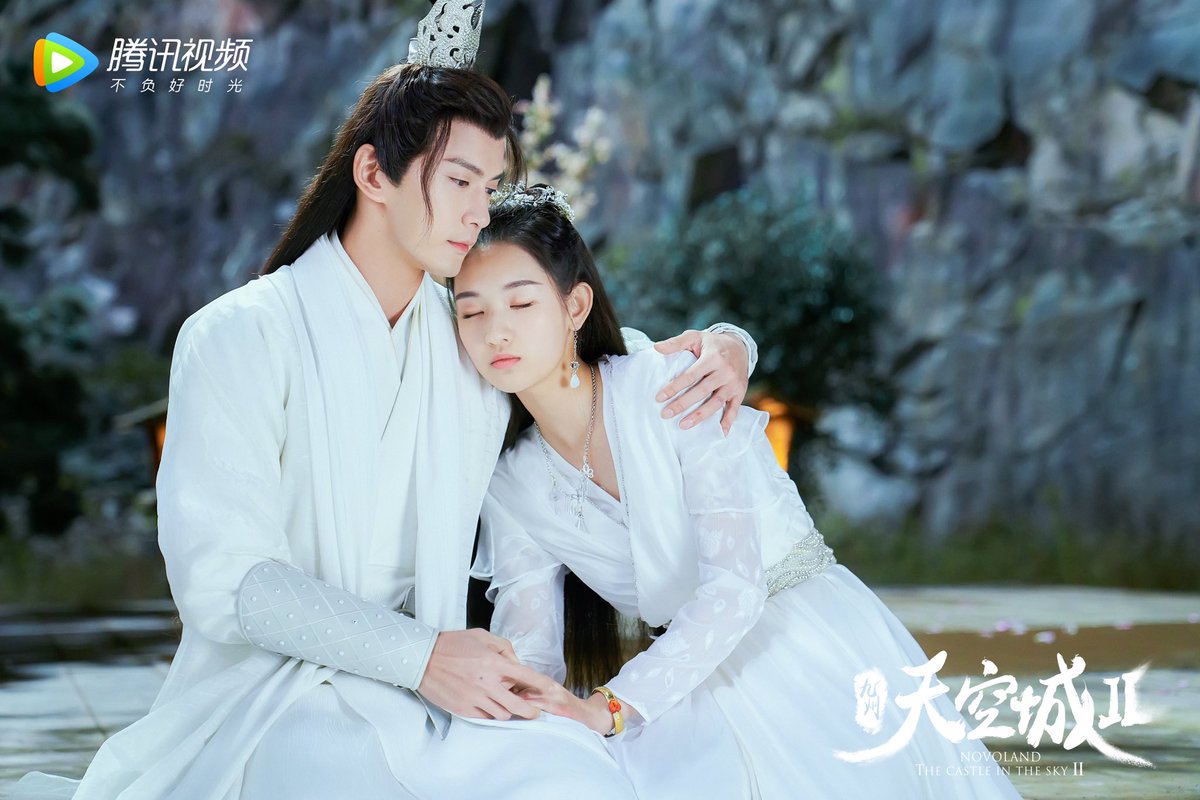 Прогулка в небесах 2. Человек идет по небу. Joseph gordon-levitt the walk. Небо падает. Влюбленные в небо.