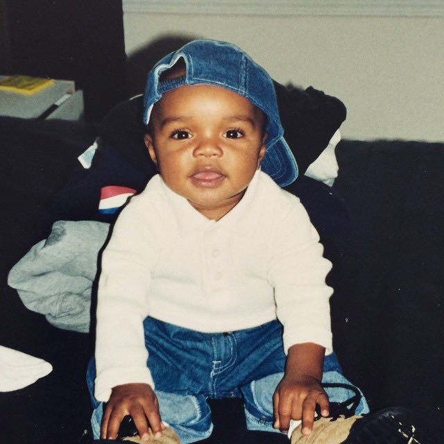 Vonnie_Gurl_'s tweet photo. Impossible.... how can it be? Happy 25th Born Day EJ!! Celebrate and Live it up...(in a social distance kinda way 😉). I love you grosse tête💜!#cheers🥂  #forever25activated #manthatwentbyfast https://t.co/WuS9VUjhX5