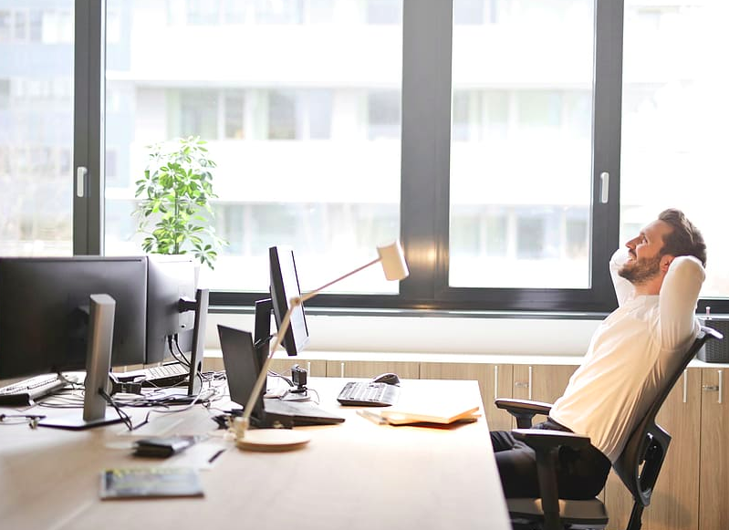 BlueSkyErgo's tweet image. De eerste E-werkplekonderzoeken PLUS zijn een feit! We krijgen hele positieve reacties en we zien dat we de kwaliteit van het advies goed kunnen blijven waarborgen! Top! 
#preventie #fysiekebelasting #werkplekonderzoek #eHealth 
blueskyergonomics.nl/diensten/werkp…