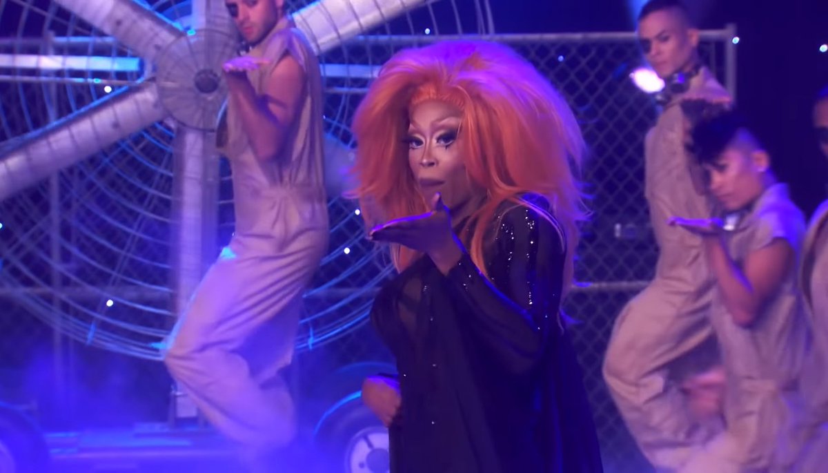 24. Monique Heart - Super Queen. Very little seperates Monique and Monet's verses - this is another generic verse, with slightly better choreo maybe? Idk.