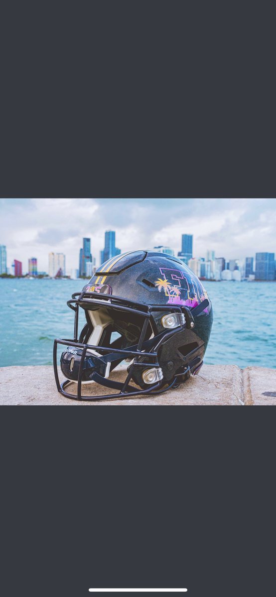 LyndonCooper5's tweet photo. After a good conversation with @CoachDJ_WRA I am extremely thankful and blessed to receive an offer from @FIUFootball! #Pawsup 🐾@CoachHoon @CoachSimmonsFB @Carrollton_High @BALLERSCHOICE1 https://t.co/J3yJNkH3sy